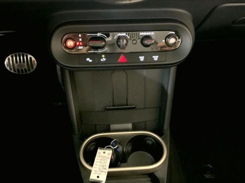 Certified 2025 MINI Cooper S image 34