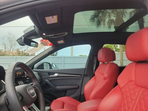 Certified 2024 Audi SQ5 Premium Plus w/ Premium Plus Package AWD/4WD image 23