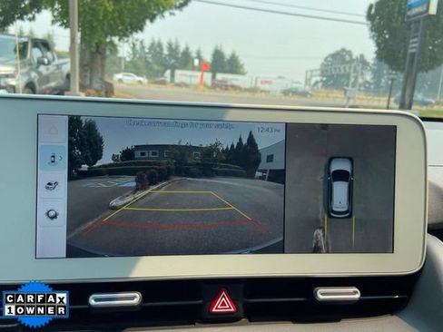 Used 2023 Hyundai Ioniq 5 Limited AWD/4WD image 33