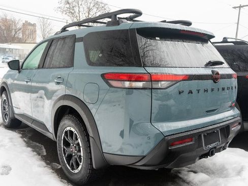 New 2026 Nissan Pathfinder SV image 4