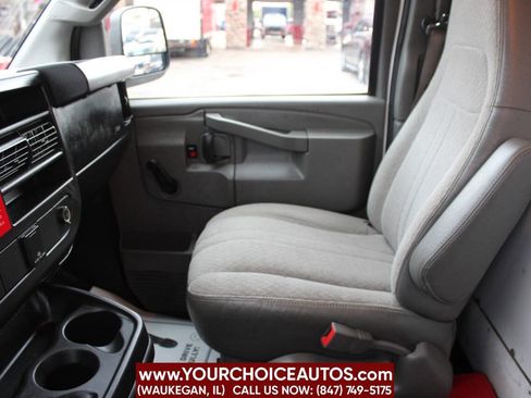 Used 2016 Chevrolet Express 3500 image 35