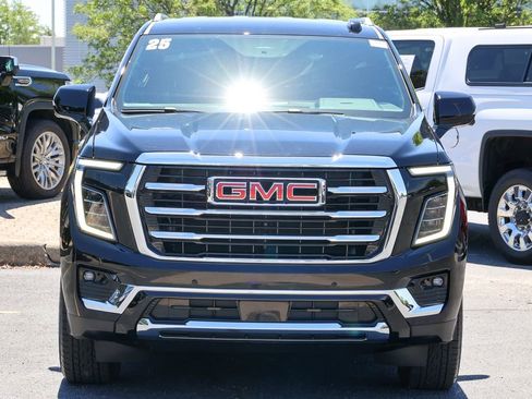 Used 2025 GMC Yukon Elevation w/ LPO, Floor Liner Package AWD/4WD image 23