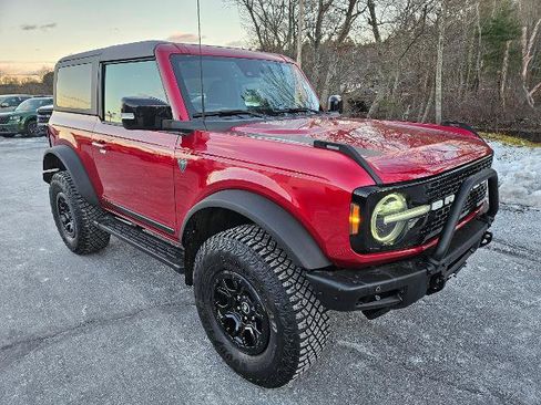 Certified 2021 Ford Bronco First Edition image 3