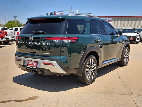 Used 2022 Nissan Pathfinder Platinum w/ Cargo Package FWD image 3