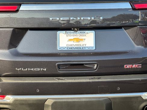 Used 2025 GMC Yukon Denali image 45