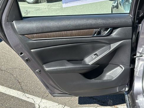 Used 2021 Honda Accord EX-L image 22