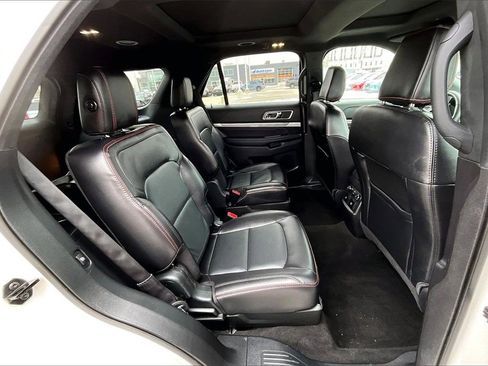 Certified 2019 Ford Explorer Sport w/ Equipment Group 401A image 26