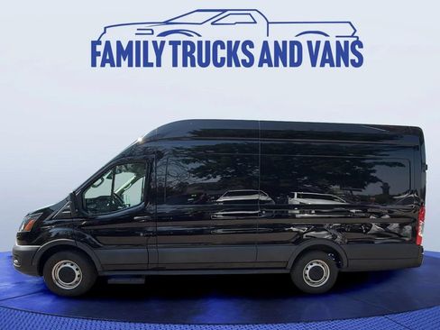 Used 2023 Ford Transit 250 148 High Roof Extended w/ Load Area Protection Package RWD image 2