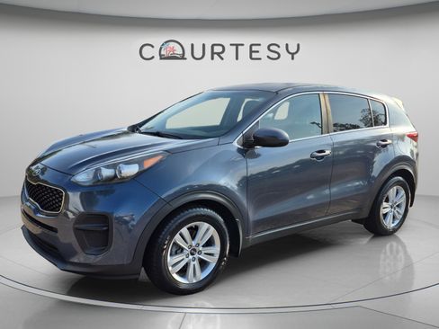 Used 2017 Kia Sportage LX FWD image 1