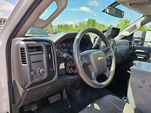 Used 2018 Chevrolet Silverado 3500 W/T w/ WT Convenience Package RWD image 8