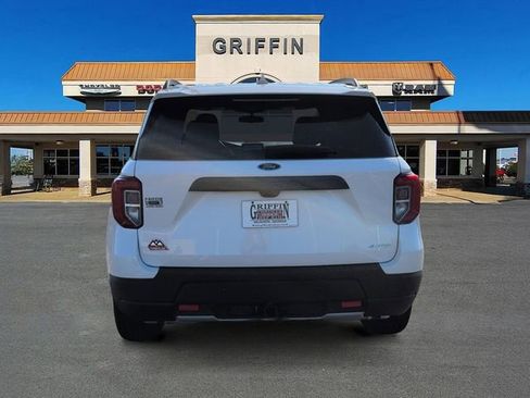Used 2022 Ford Explorer Timberline AWD/4WD image 8