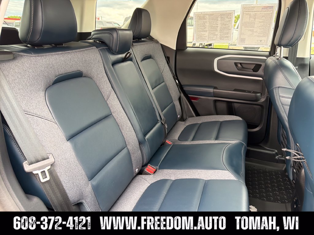 Used 2022 Ford Bronco Sport Outer Banks w/ Tech Package AWD/4WD image 32