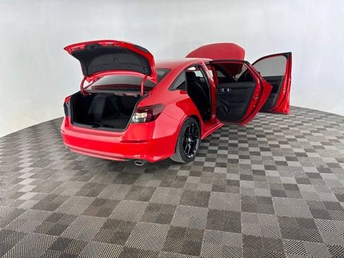 Used 2025 Honda Civic Sport image 17