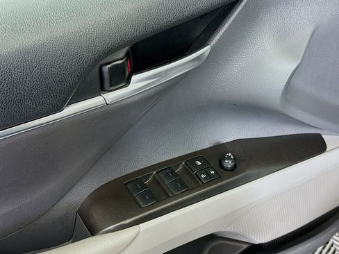 Used 2024 Toyota Camry LE image 15