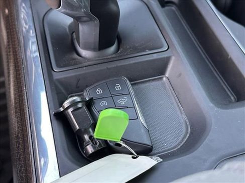 Used 2025 Chevrolet Silverado 1500 LT w/ Z71 Off-Road Package image 28