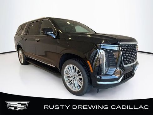 Used 2025 Cadillac Escalade ESV Premium Luxury image 1