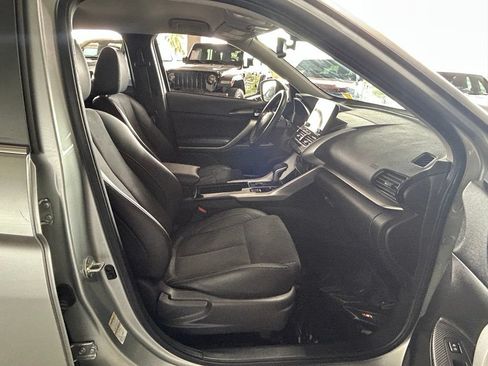 Used 2022 Mitsubishi Eclipse Cross SE FWD image 37