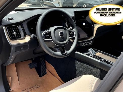 New 2026 Volvo XC60 B5 Plus w/ Protection Package Premier image 20