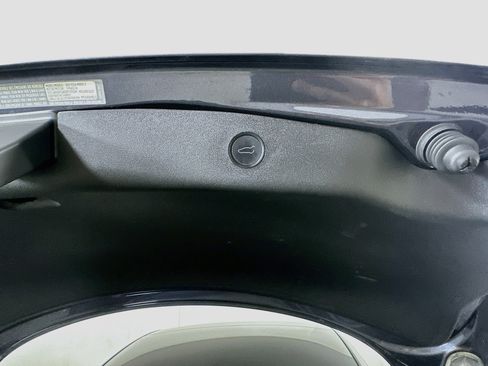 Used 2021 Tesla Model 3 Long Range AWD/4WD image 29