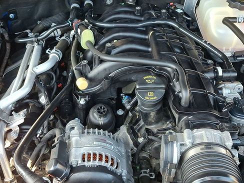 Used 2022 Jeep Gladiator Rubicon w/ LED Lighting Group AWD/4WD image 28