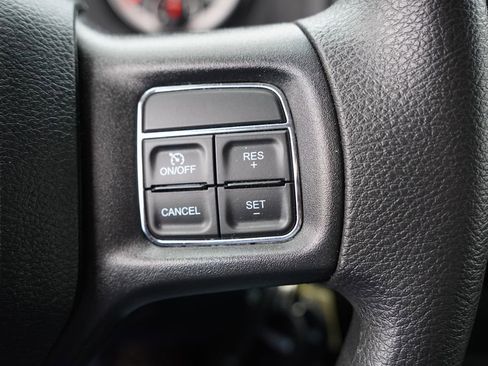 Used 2018 RAM 2500 Tradesman w/ Chrome Appearance Group image 27