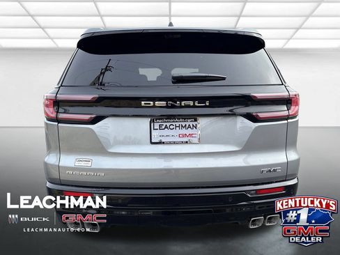 New 2026 GMC Acadia Denali Ultimate w/ LPO, Floor Liner Package FWD image 4