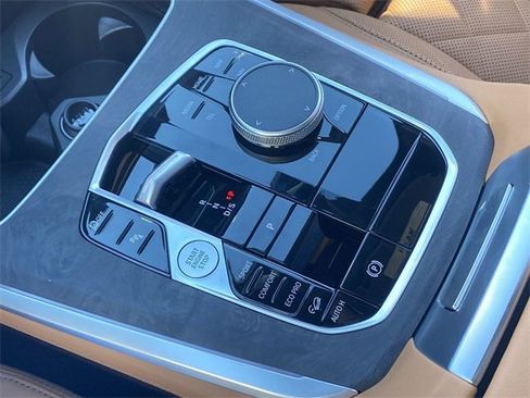 Certified 2024 BMW X5 xDrive40i w/ Premium Package image 30