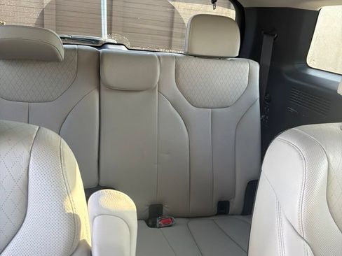Used 2021 Hyundai Palisade SEL w/ Premium Package FWD image 14