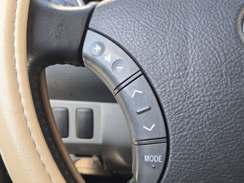 Used 2006 Toyota Tacoma PreRunner image 26