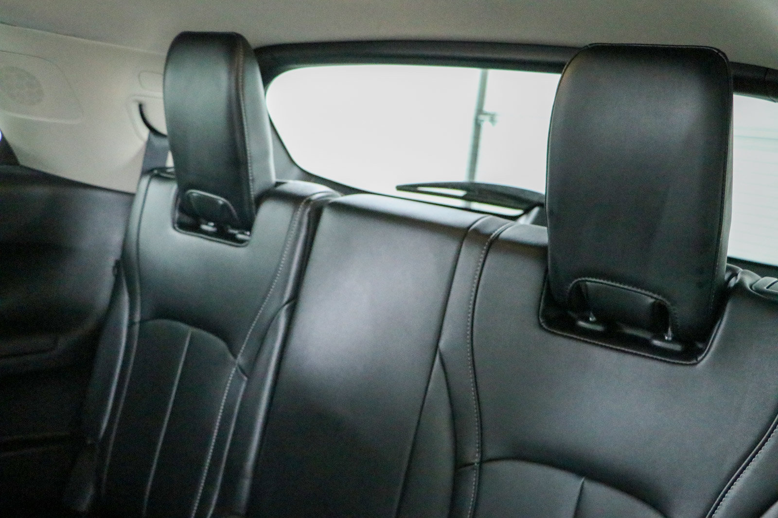Used 2023 INFINITI QX60 Luxe w/ Cargo Package AWD/4WD image 26