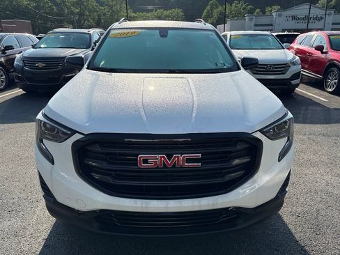 Used 2019 GMC Terrain SLE w/ Driver Convenience Package AWD/4WD image 8