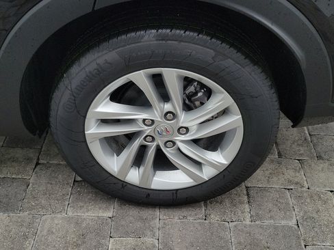 New 2026 Buick Envista Sport Touring w/ Convenience I Package FWD image 10