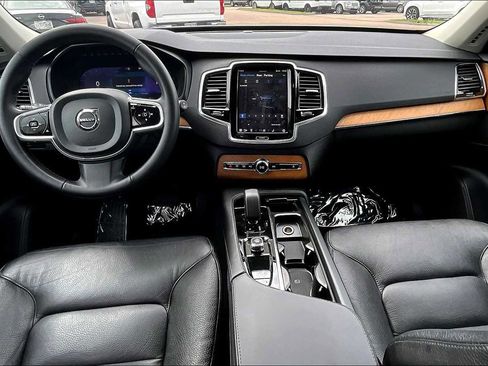 Certified 2023 Volvo XC90 B5 Plus image 14