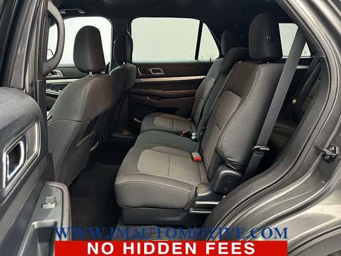 Used 2019 Ford Explorer XLT w/ Class III Trailer Tow Package image 14