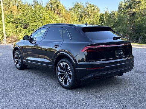 Used 2025 Audi Q8 Premium AWD/4WD image 5