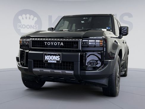 Used 2024 Toyota Land Cruiser image 1