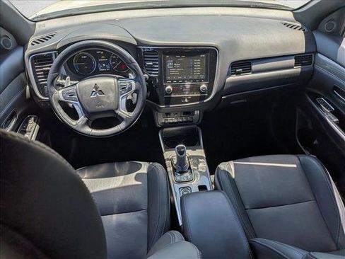 Used 2020 Mitsubishi Outlander SEL AWD/4WD image 22