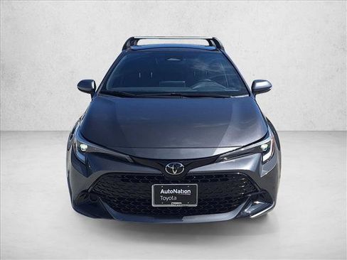 Used 2023 Toyota Corolla SE w/ Blackout Package (TMS) FWD image 2