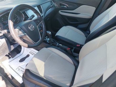 Used 2020 Buick Encore Preferred FWD image 13
