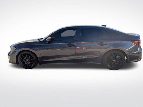 Used 2025 Honda Civic Sport image 6