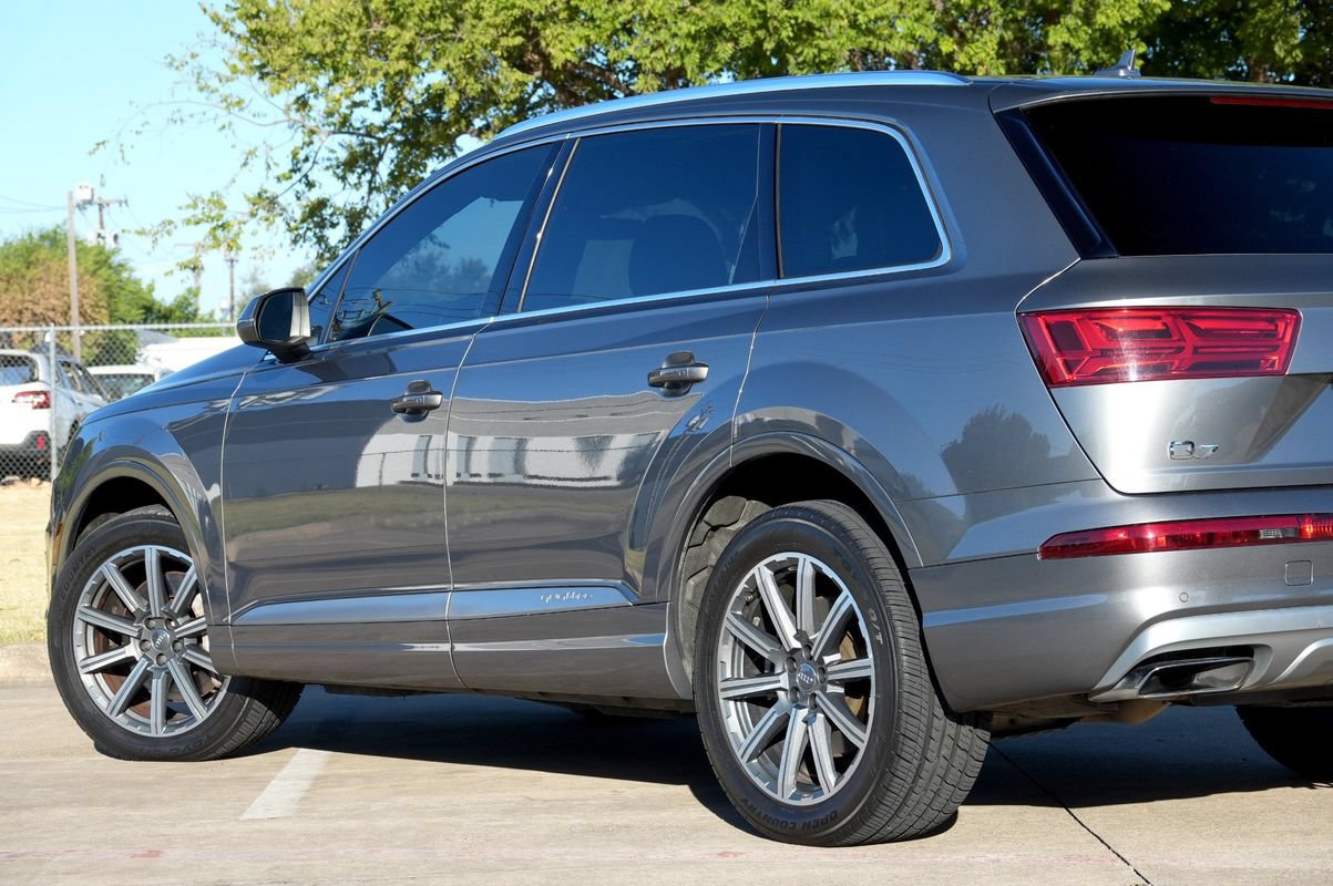 Used 2018 Audi Q7 3.0T Premium Plus w/ Premium Plus Package AWD/4WD image 34