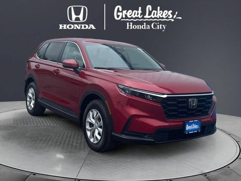 Used 2025 Honda CR-V LX image 1