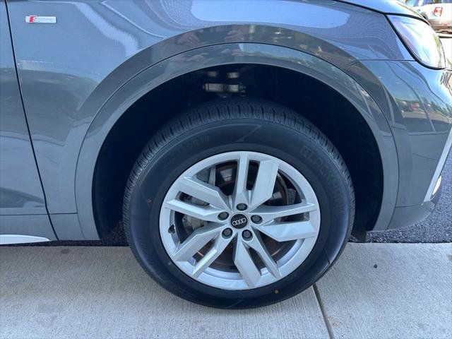 Certified 2023 Audi Q5 2.0T Premium w/ Convenience Package AWD/4WD image 22