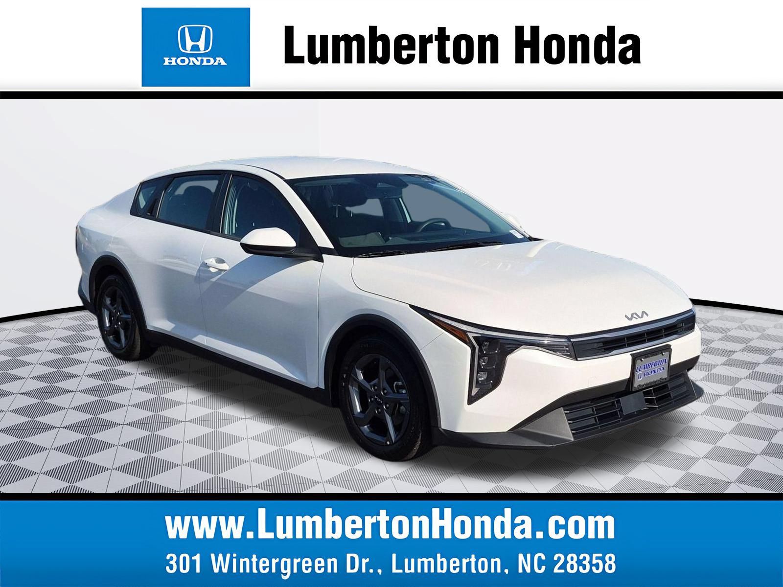 Used 2025 Kia K4 FWD image 1