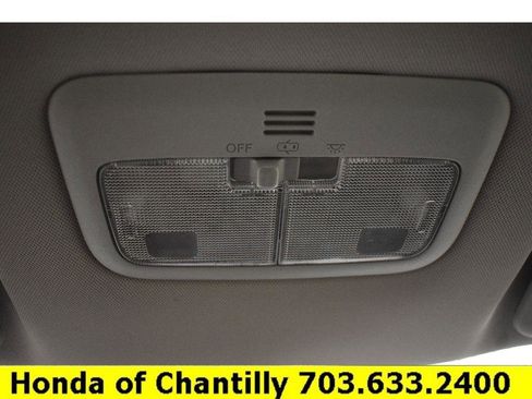 Used 2019 Toyota Corolla LE FWD image 18