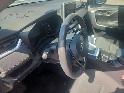 Used 2024 Toyota RAV4 XLE w/ Convenience Package AWD/4WD image 9