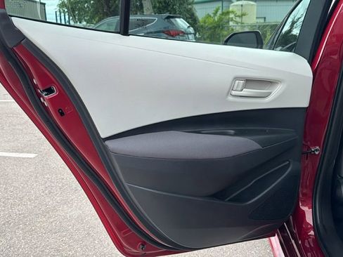 Certified 2026 Toyota Corolla LE FWD image 33