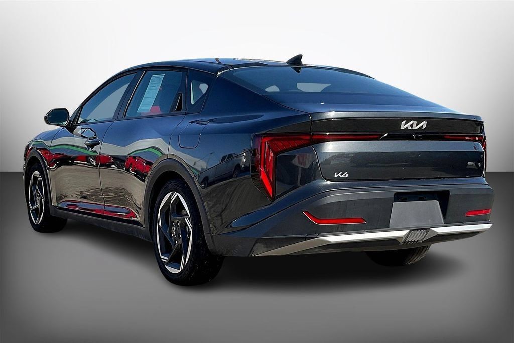 Used 2025 Kia K4 EX FWD image 4