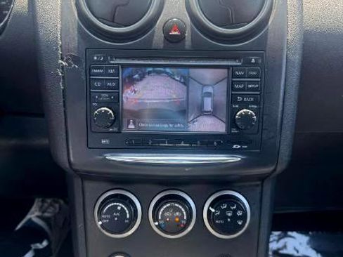 Used 2012 Nissan Rogue SL image 18