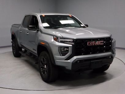 Used 2024 GMC Canyon Elevation w/ Convenience Package